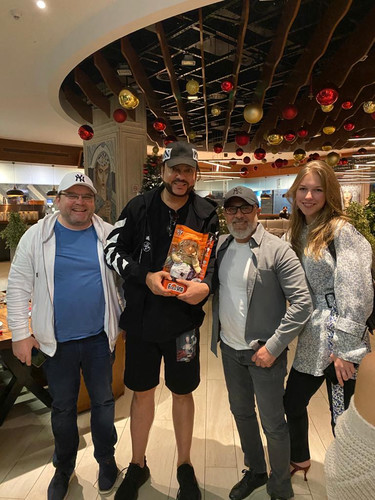 Праздничный ужин для Киркорова в дубайском ресторане Chalet Berezka